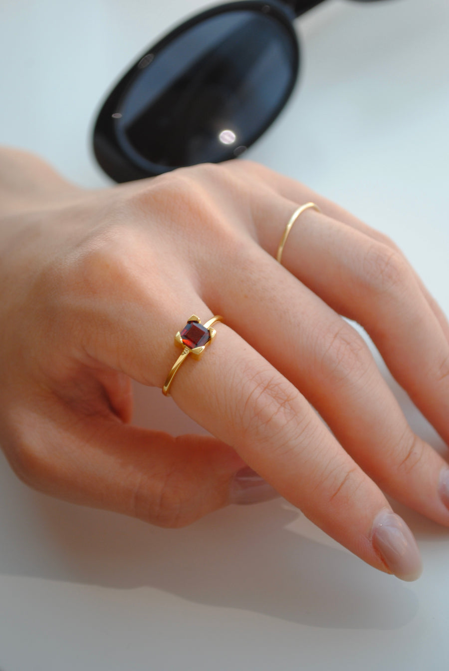 (ガーネット/gold) square edge prong ring