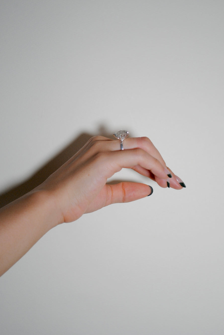 (ドットクオーツ/silver) kitty nails ring