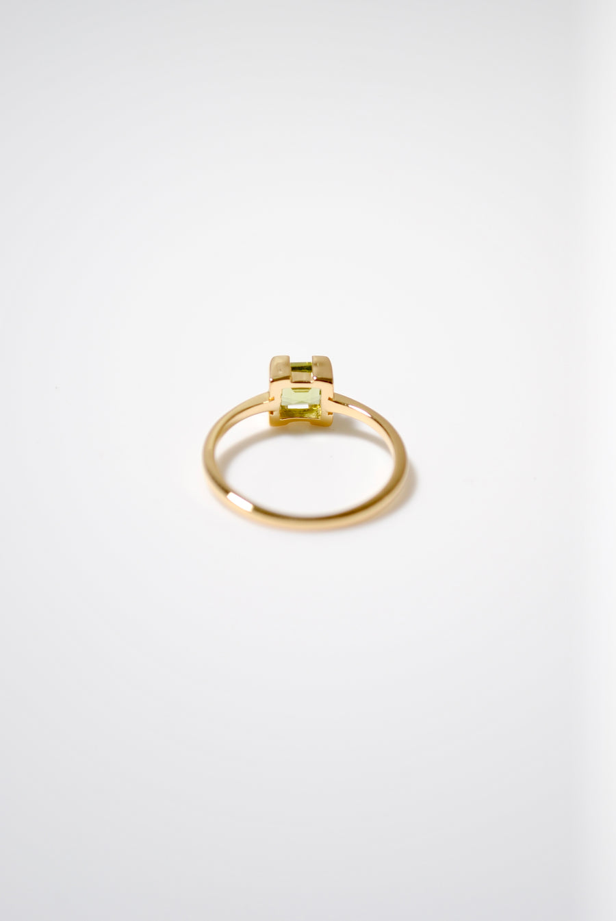 (ペリドット/gold) square edge prong ring