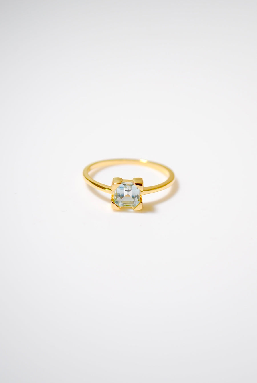 (ブルートパーズ/gold) square edge prong ring